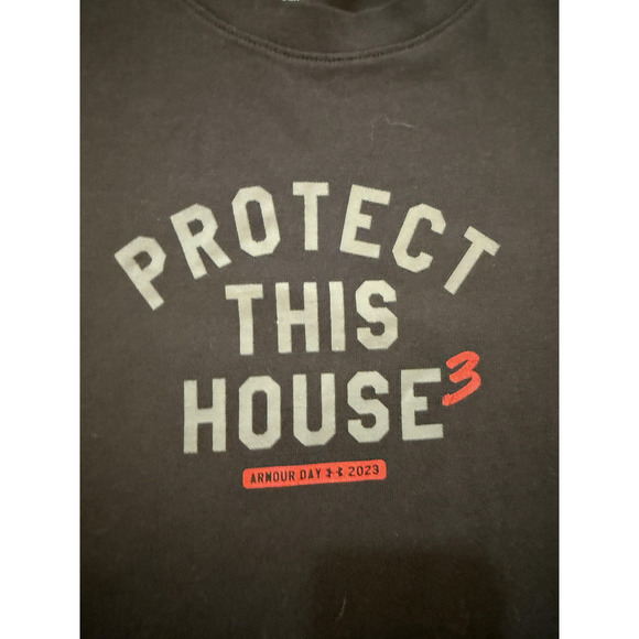 Under Armour Shirt Mens Large Protect This House Armour Day 2023 Graphic Tee - Picture 2 of 7